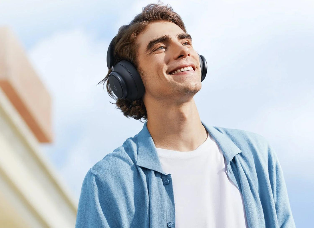 Cet Homme Portes soundcore Space Q45 casque sans fil