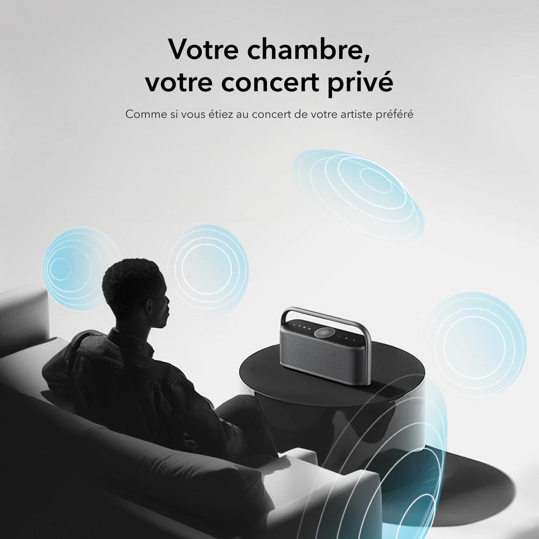 Un homme profite la musique avec soundcore Motion X600