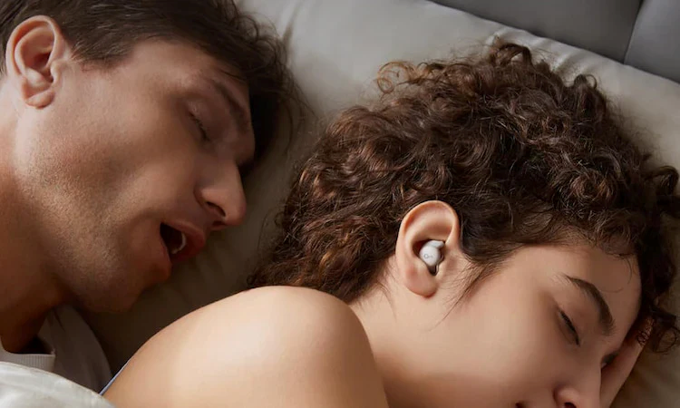 soundcore Sleep A30 vs Ozlo Sleepbuds : quels écouteurs de sommeil sont les plus adaptés à vos besoins ?